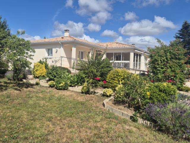 SAINT PALAIS SUR MER
