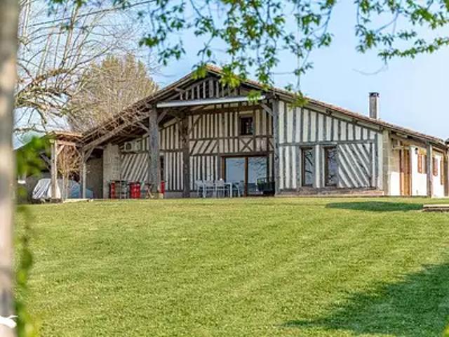 Saint Pardoux Isaac 47800 Achat / Vente maison 8 pièces t8 au dernier étage parking