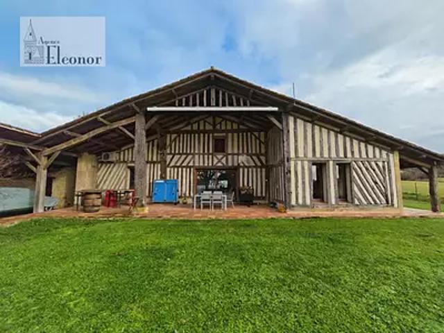 Saint Pardoux Isaac 47800 Achat / Vente maison 10 pièces t10 piscine