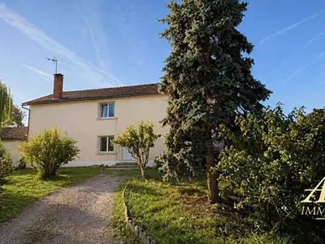 Saint Pardoux la Rivière 24470 Achat / Vente maison 7 pièces t7 au dernier étage