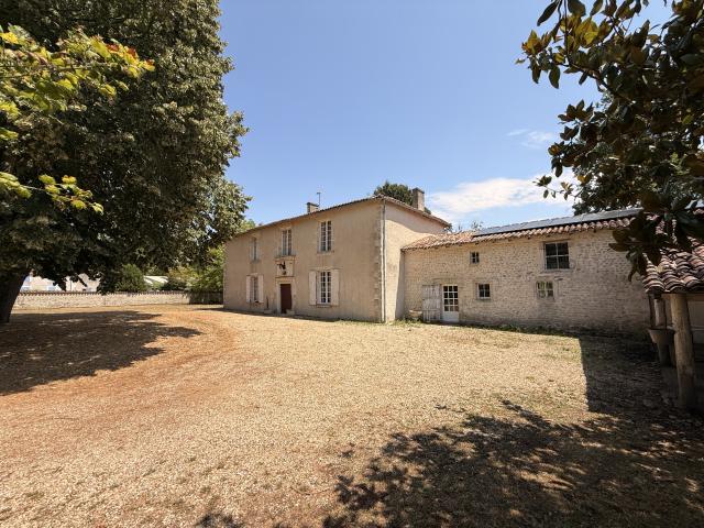 Saint Pardoult Vente Propriété/château 17