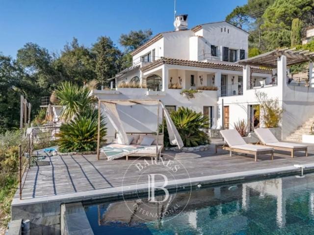 Saint Paul de Vence – Domaine d'exception aux vues imprenables sur le Cap d'Antibes