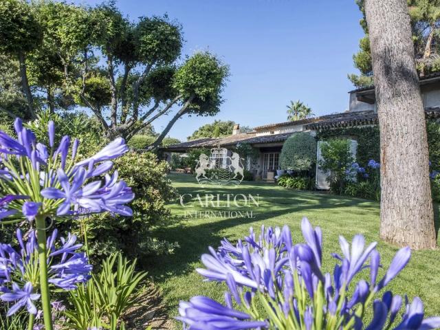 Saint Paul De Vence: Vue Exceptionnelle Mer et Village 246m² Saint Paul