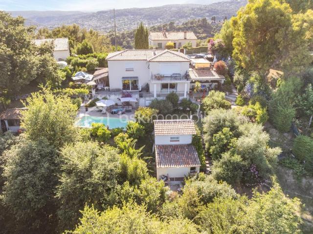 Saint Paul de Vence Vente Villa 06