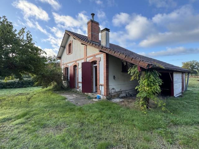 Saint paul en born, maison avec travaux