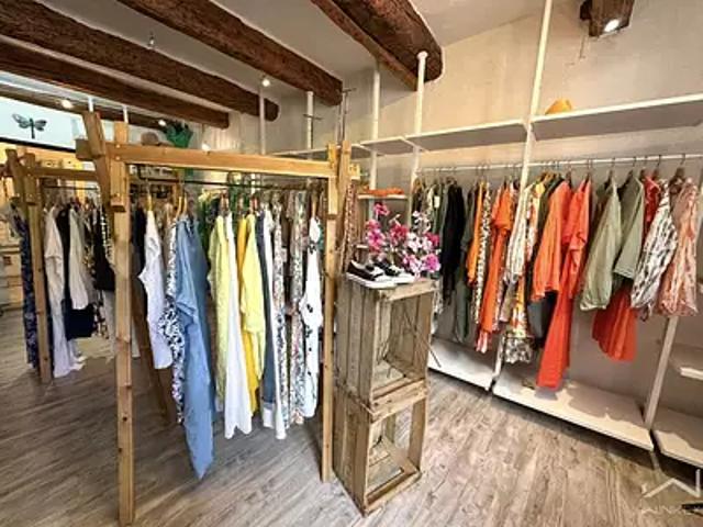 Saint Paul Trois Châteaux 26130 Achat / Vente divers