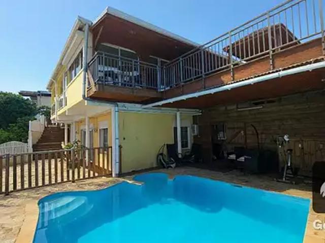 Saint Paul 97411 Achat / Vente maison 7 pièces t7 piscine jardin
