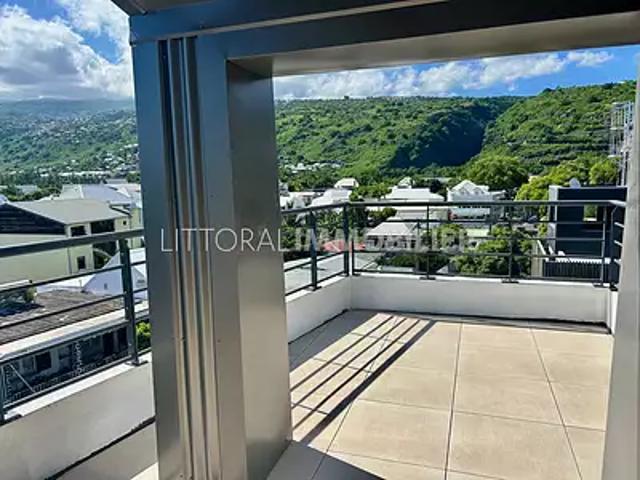 Saint Paul 97460 Achat / Vente appartement 3 pièces t3 au dernier étage