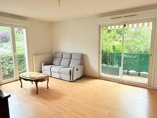 Saint Pée sur Nivelle 64310 Achat / Vente appartement 3 pièces t3 terrasse parking