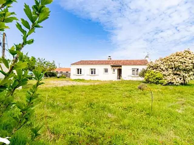 Saint Philbert de Grand Lieu 44310 Achat / Vente maison 5 pièces t5 parking