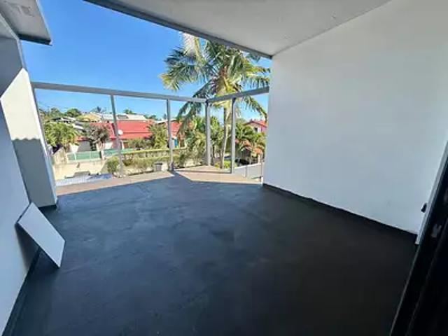 Saint Pierre 97410 Achat / Vente appartement 2 pièces t2 terrasse
