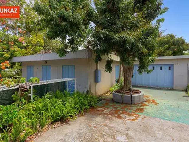 Saint Pierre 97410 Achat / Vente maison 4 pièces t4 au dernier étage