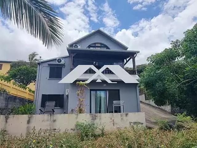 Saint Pierre 97410 Achat / Vente maison 6 pièces t6