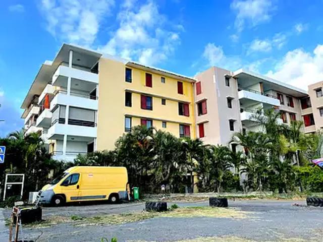 Saint Pierre 97410 Location appartement 4 pièces t4 parking