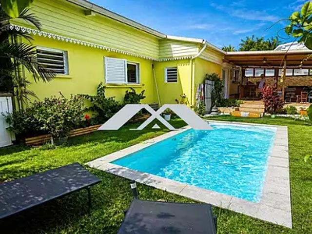 Saint Pierre 97432 Achat / Vente maison 6 pièces t6 piscine terrasse