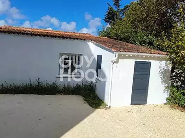 Saint Pierre d'Oléron 17310 Achat / Vente maison 3 pièces t3 au dernier étage