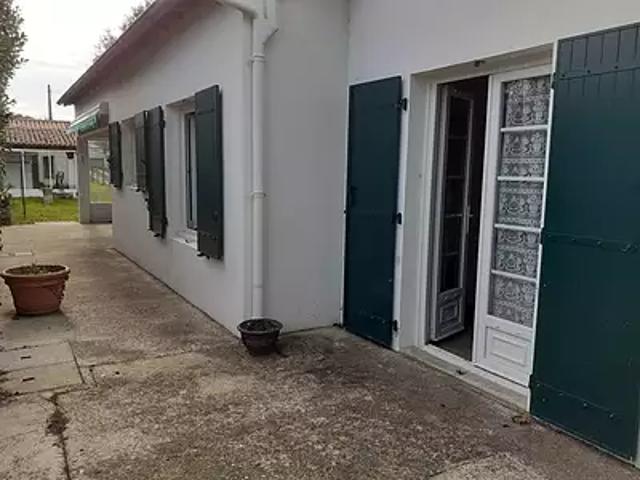 Saint Pierre d'Oléron 17310 Achat / Vente maison 4 pièces t4 au dernier étage