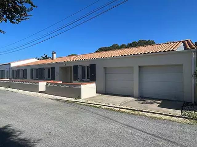 Saint Pierre d'Oléron 17310 Achat / Vente maison 6 pièces t6 au dernier étage terrasse