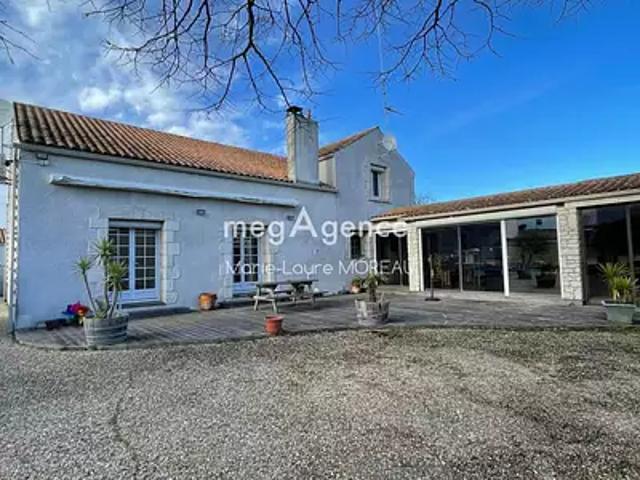 Saint Pierre d'Oléron 17310 Achat / Vente maison 6 pièces t6 terrasse