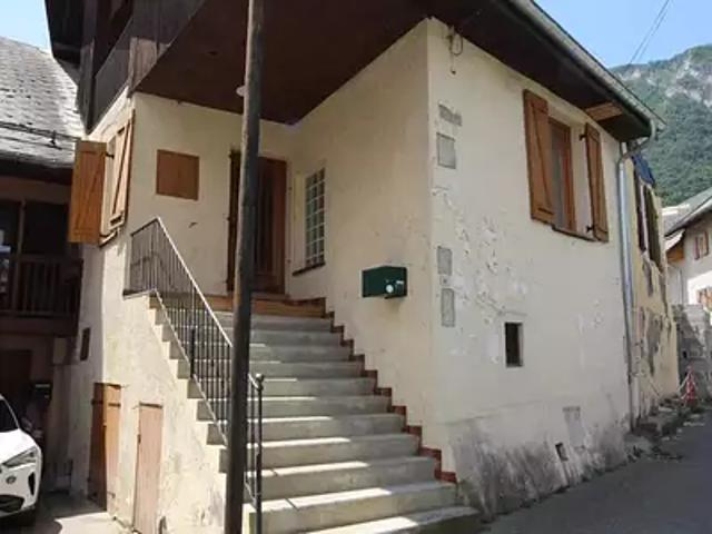 Saint Pierre d'Albigny 73250 Achat / Vente maison 3 pièces t3