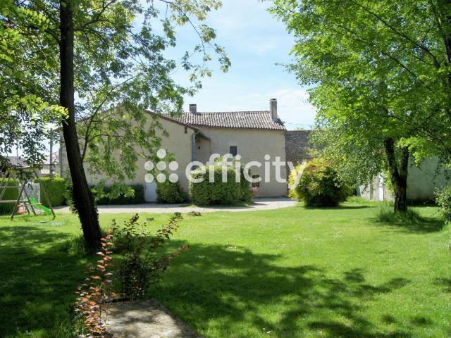 Saint Pierre d'Exideuil Vente Maison 86