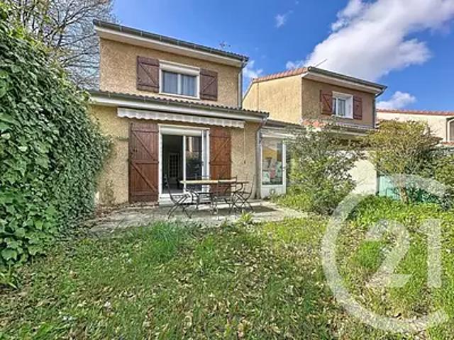 Saint Pierre de Chandieu 69780 Achat / Vente maison 4 pièces t4