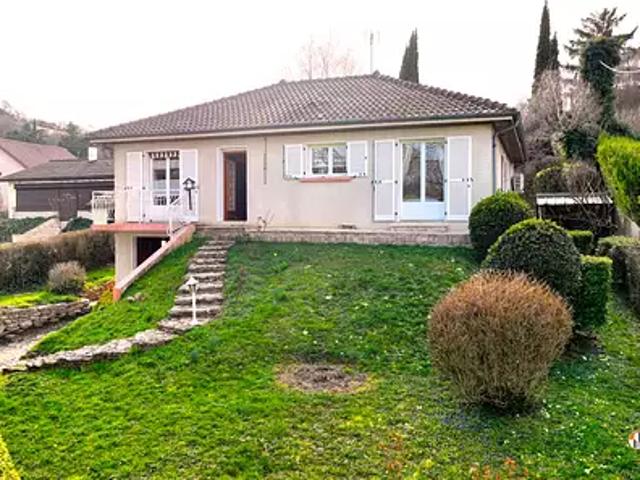 Saint Pierre de Chandieu 69780 Achat / Vente maison 5 pièces t5 au dernier étage parking