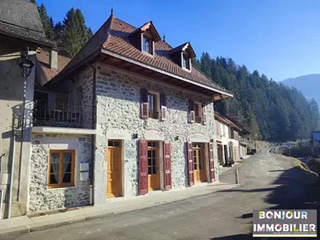 Saint Pierre d'Entremont 73670 Location divers