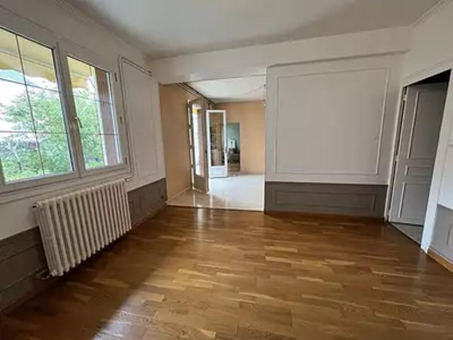 Saint Pierre des Corps 37700 Achat / Vente maison 5 pièces t5 au dernier étage parking