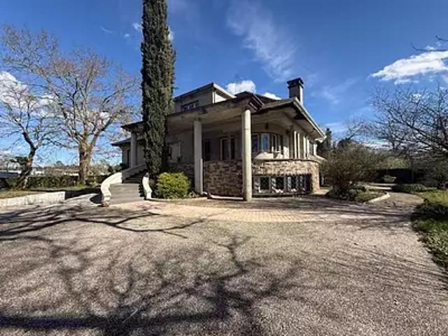 Saint Pierre du Mont 40280 Achat / Vente maison 8 pièces t8 piscine jardin