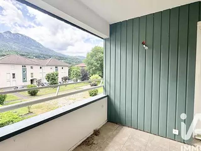 Saint Pierre en Faucigny 74800 Achat / Vente appartement 4 pièces t4 au dernier étage