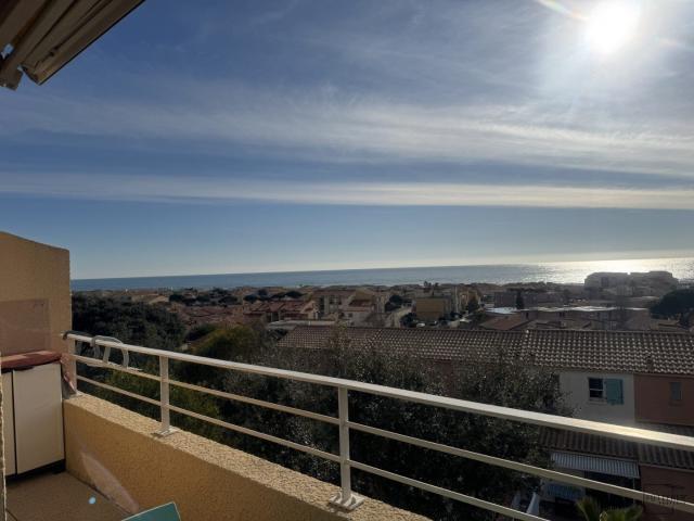 Saint Pierre la Mer: Maison 3 pièces avec jardin/terrasse/2 pa