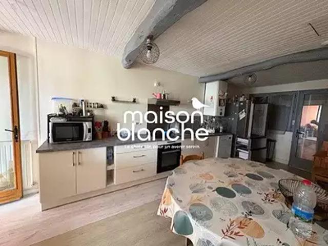 Saint Pierre La Noue 17700 Achat / Vente maison 7 pièces t7 terrasse parking