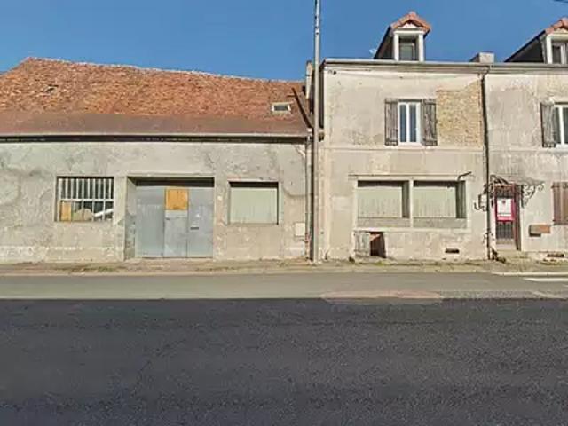 Saint Pierre le Moûtier 58240 Location appartement 5 pièces t5