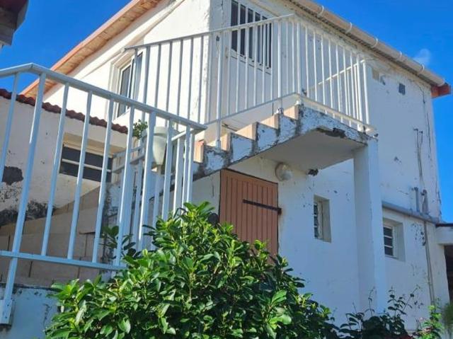 Saint Pierre Terre Sainte Vente maison F7 proche de la mer