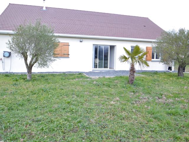 saint pont, maison récente, plain pied