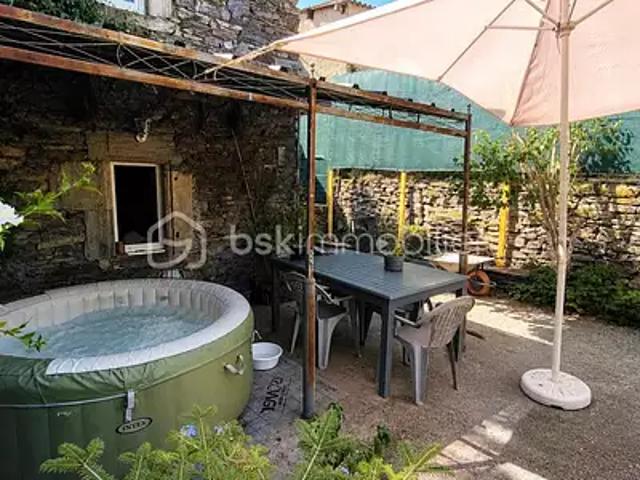 Saint Pons de Thomières 34220 Achat / Vente maison 5 pièces t5 terrasse cave