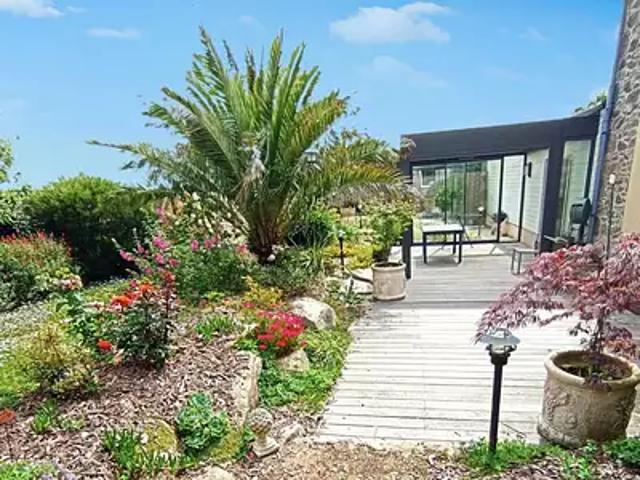Saint Pol de Léon 29250 Achat / Vente maison 7 pièces t7 parking