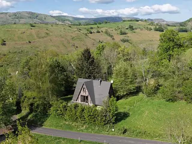 Saint Projet de Salers 15140 Achat / Vente maison 4 pièces t4