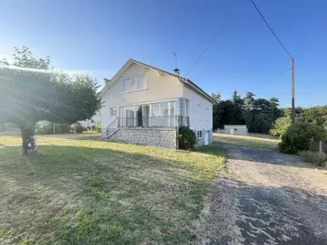Saint Privat 19220 Achat / Vente maison 7 pièces t7