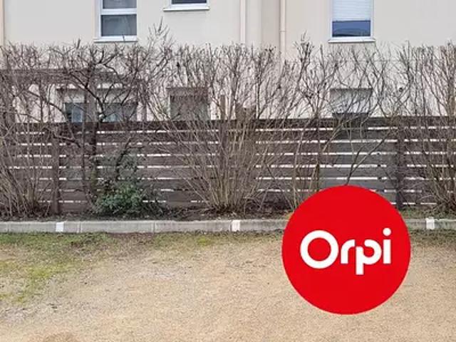Saint Priest 69800 Achat / Vente parking