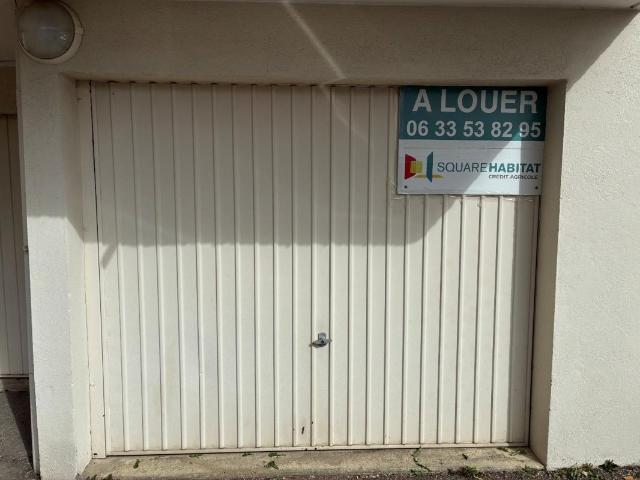 Saint Priest en Jarez Location Parking / Garage 42