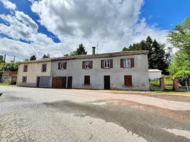 Saint Priest la Roche 42590 Achat / Vente immeuble au dernier étage