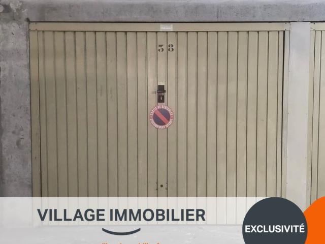 SAINT PRIEST VILLAGE GARAGE