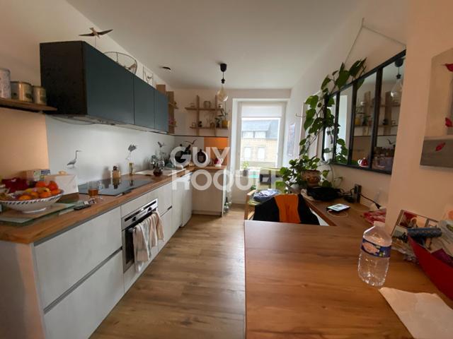 SAINT QUAY PORTRIEUX: A LOUER APPARTEMENT DANS LE CENTRE !