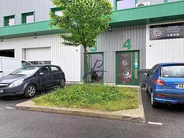 Saint Quentin Fallavier 38070 Location divers