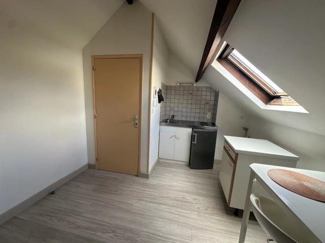 Saint Quentin Location Appartement 02