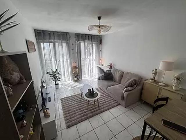Saint Quentin 02100 Achat / Vente appartement 2 pièces t2 parking