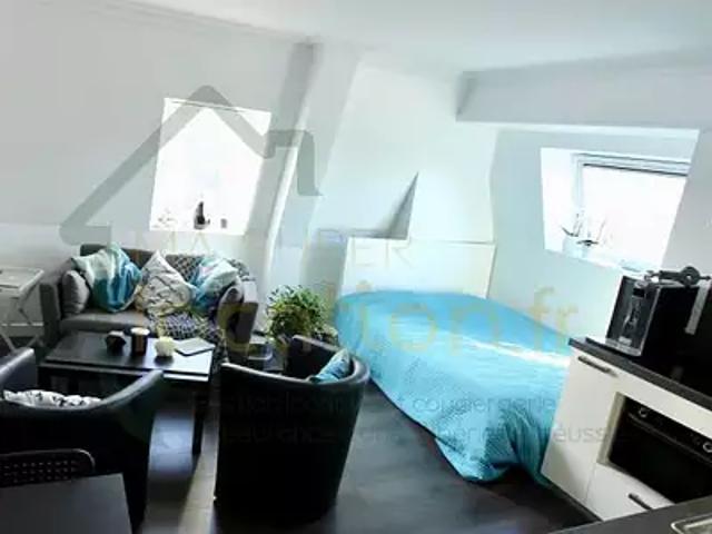 Saint Quentin 02100 Location appartement 1 pièce t1 au dernier étage