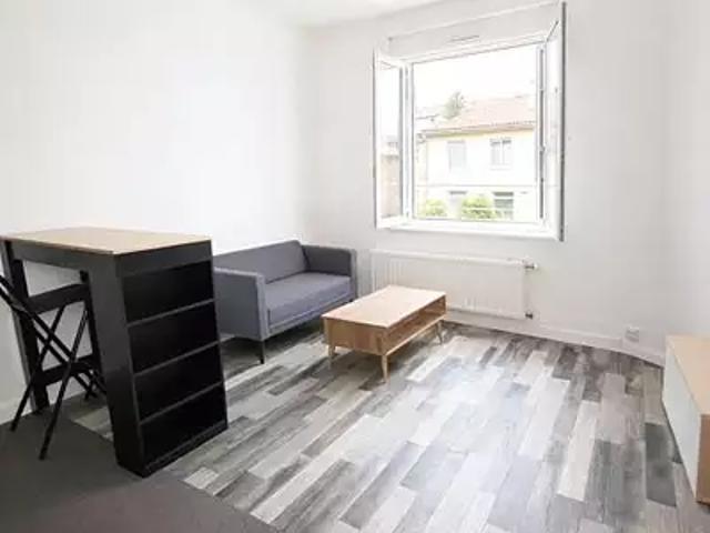 Saint Quentin 02100 Location appartement 2 pièces t2 cave